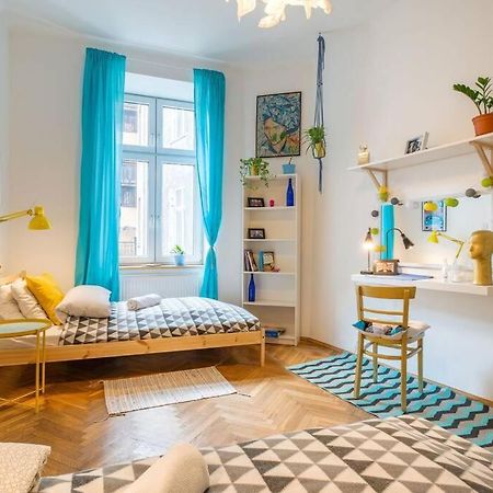 Blue Peace-Apartment With Free Parking In Center For 1-6 People Cracovia Exterior foto