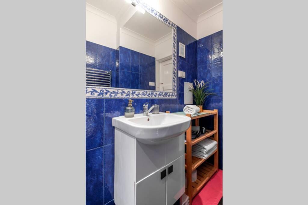 Blue Peace-Apartment With Free Parking In Center For 1-6 People Cracovia Exterior foto