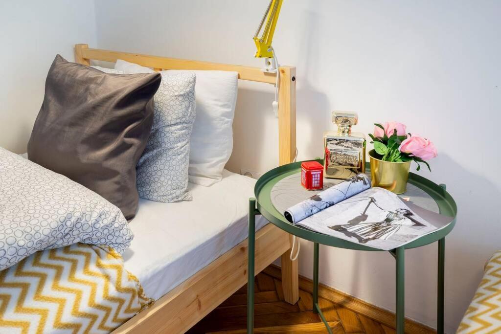 Blue Peace-Apartment With Free Parking In Center For 1-6 People Cracovia Exterior foto